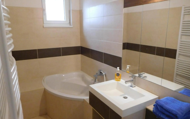 Apartman HF