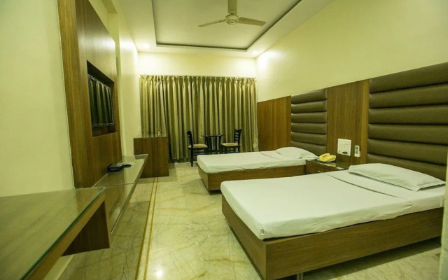 Hotel Surya