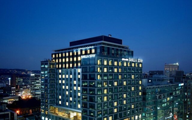 Отель Shilla Stay Gwanghwamun Сеул вид на фасад