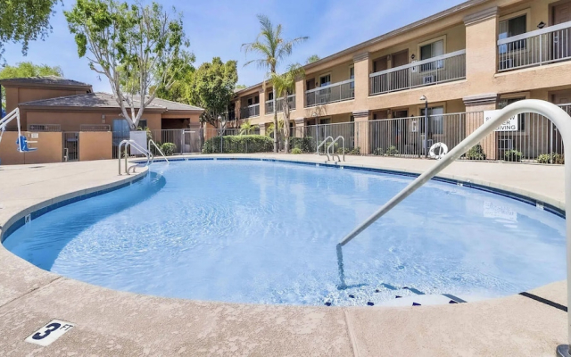 Cozy Tolleson Studio with Pool Access