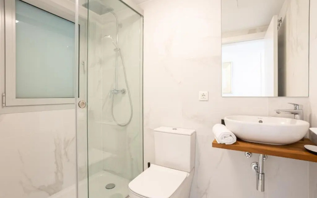 Ensuite The Wave II with Pool and free parking