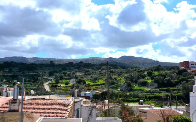 Luxury Apartment in Eleftherna Roof