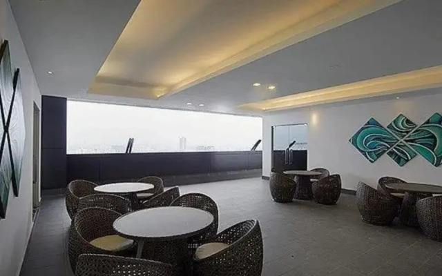 Vortex Suites KLCC by Rit Villa