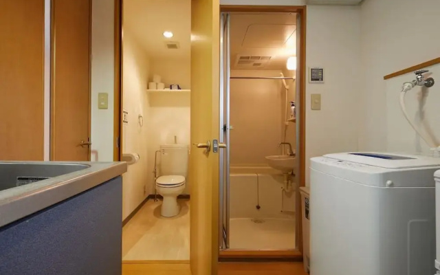 Residential Hotel Amika-F Sangenjaya 303