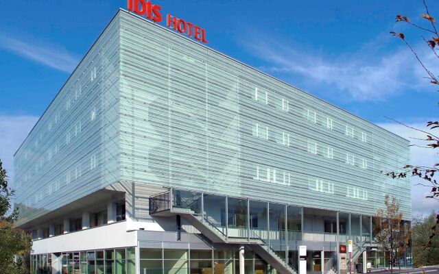 Отель Ibis Salzburg Nord Зальцбург вид на фасад