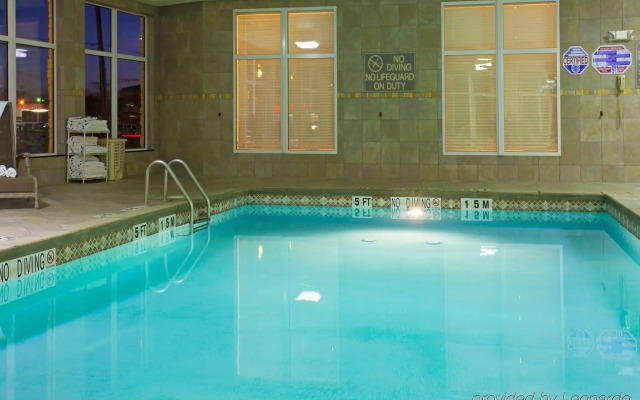 Holiday Inn Express & Suites Amarillo by IHG
