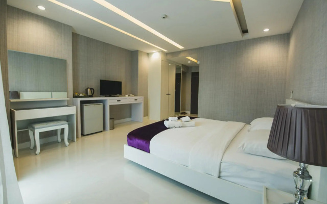 Phuglong Hotel