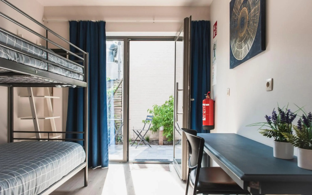Het Oplaadpunt: bed, bike, hike, 8-12 p.