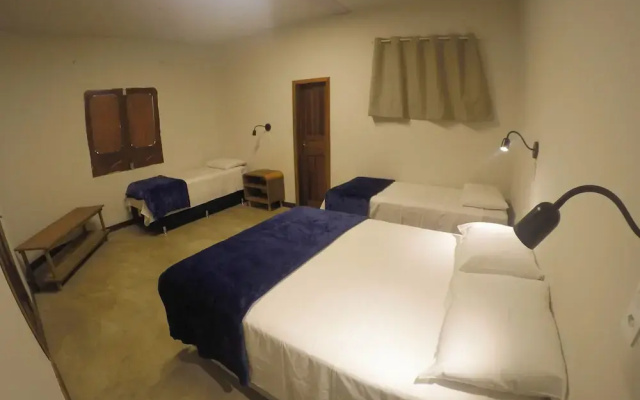 Local Hostel Novo Airão