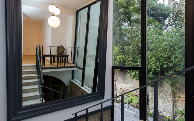 Aigli Seafront Loft-luxury Design Retreat