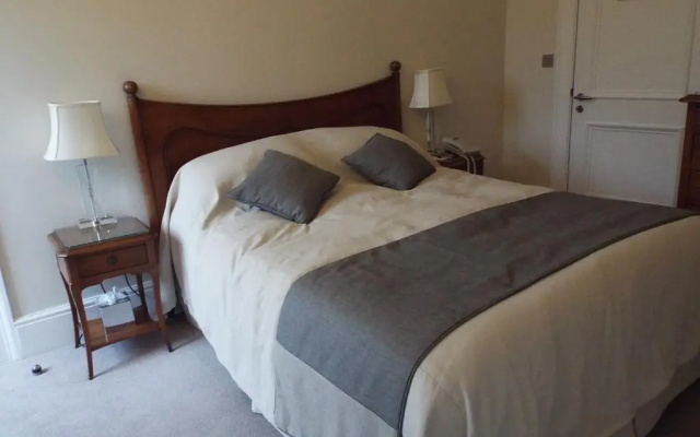 Nansloe Manor Hotel