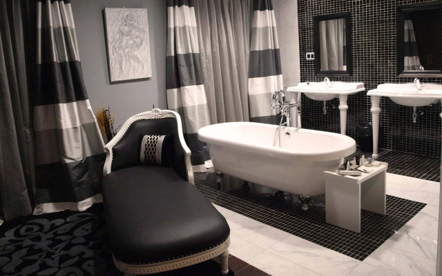Hotel Los Almirantes