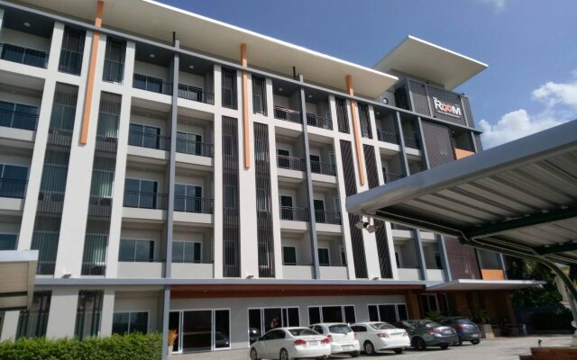 The Room Hotel