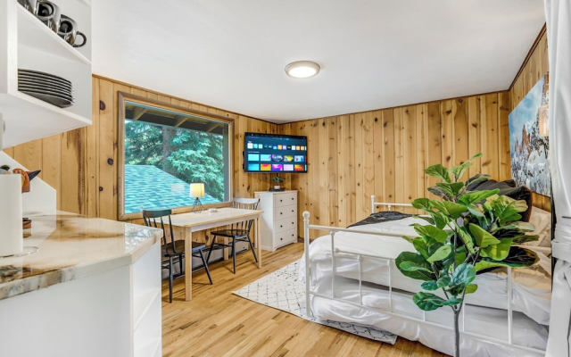 4925 Pike Unit 3