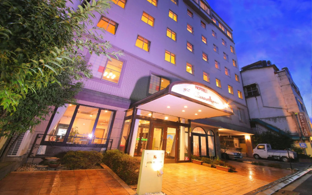 hotelImage