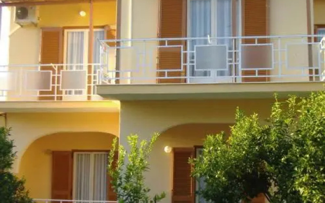 Aparthotel 3 stars Kavos