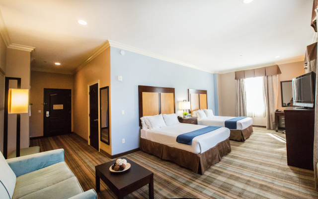 Holiday Inn Express Benicia by IHG