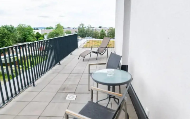 sHome Self-Check-in Hotel Graz