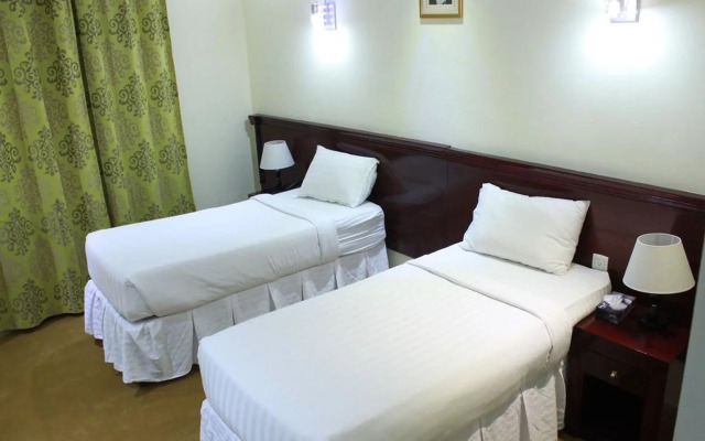 Al Olyan Golden Hotel