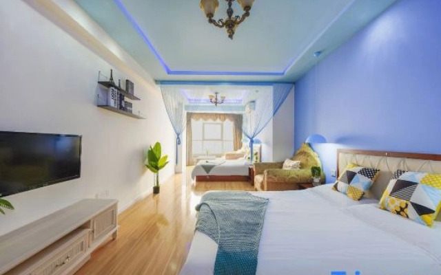 Bei'ou Aosi Hotel (Chongqing Hongqi Hegou Light Rail Station)