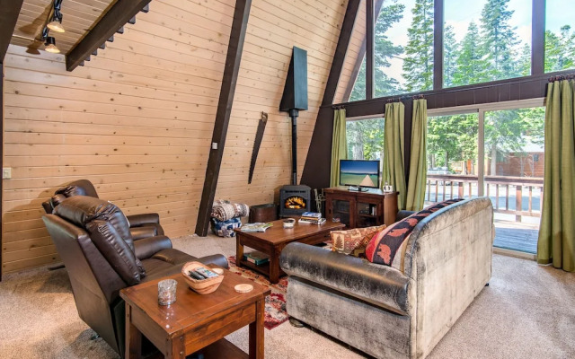Spacious Wooded Tahoe Cabin by RedAwning