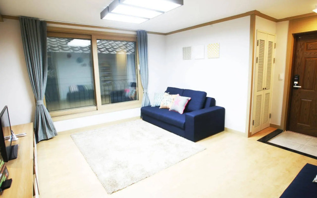 Lee & No Guesthouse
