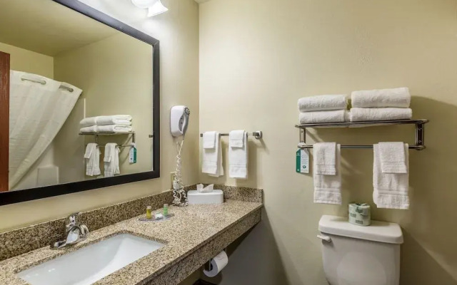 Cobblestone Inn & Suites - Merrill