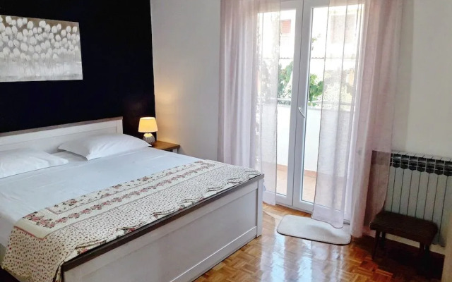 Apartments J&R Babara