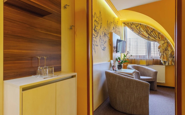 Hotel Mayer