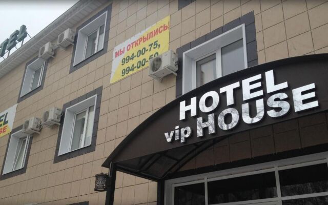 VIP House Hotel on Solnechnaya вид на фасад