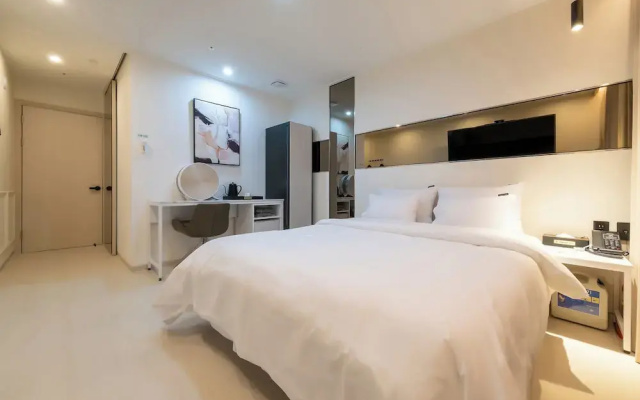 Browndot Hotel