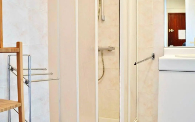 Appartement Le Lavandou, 2 pièces, 5 personnes - FR-1-251-381