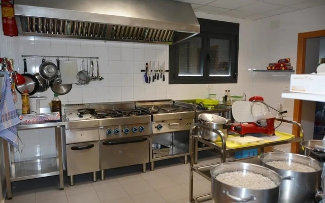 Albergue Villa De Nava de La Asunción - Hostel