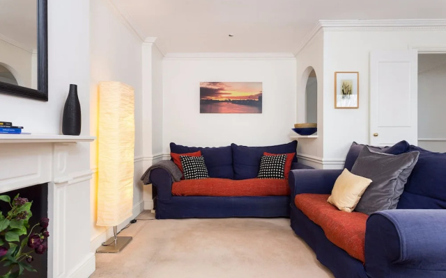 2 Bedroom Flat in Fulham