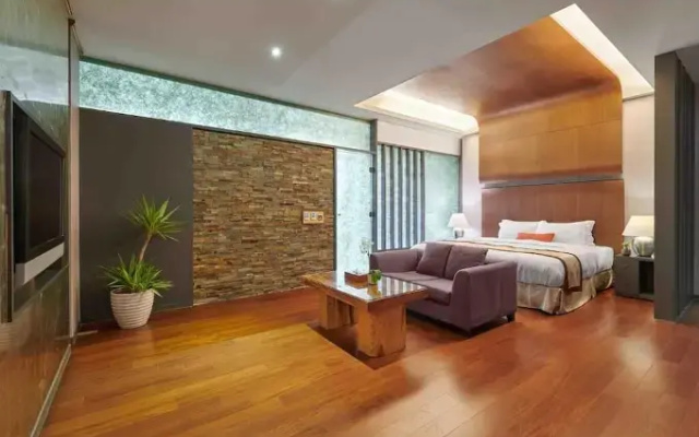 Reikei Hot Spring Resort