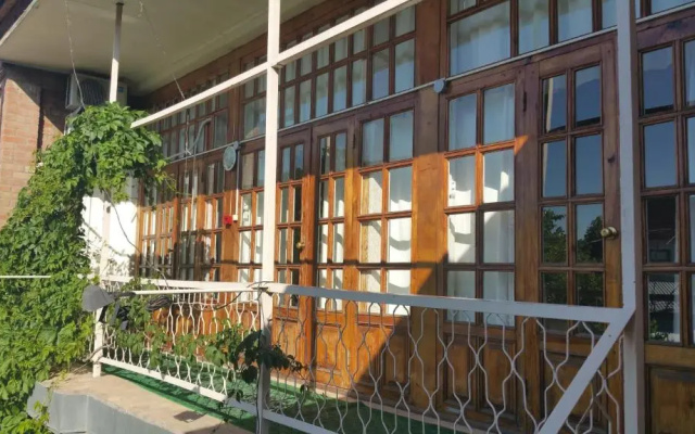 Gulnara Guesthouse