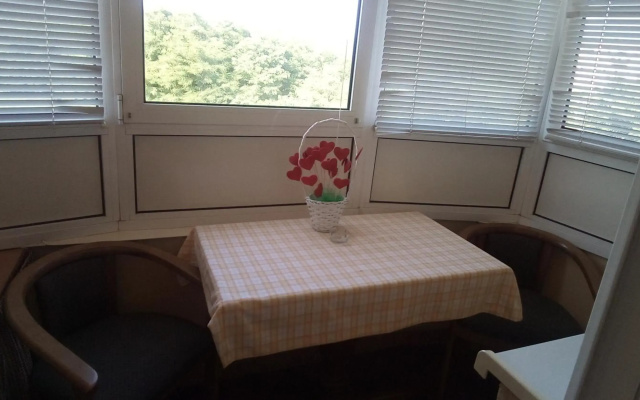 Apartment 3M