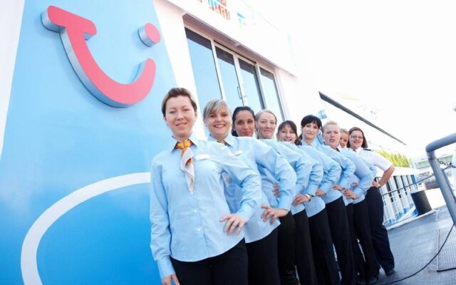 Отель FairCruise Business ship Dusseldorf Германия, Дюссельдорф - отзывы, цены и фото номеров - забронировать отель FairCruise Business ship Dusseldorf онлайн вид на фасад
