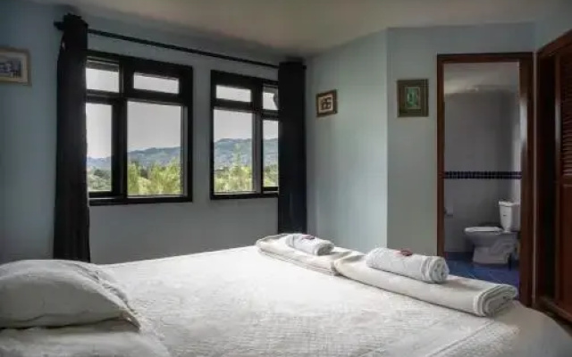 Happy Buddha Hostel Guatape