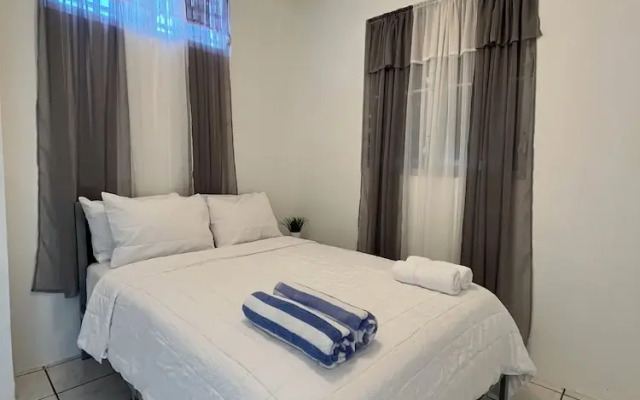 Surfer Steps Apartment