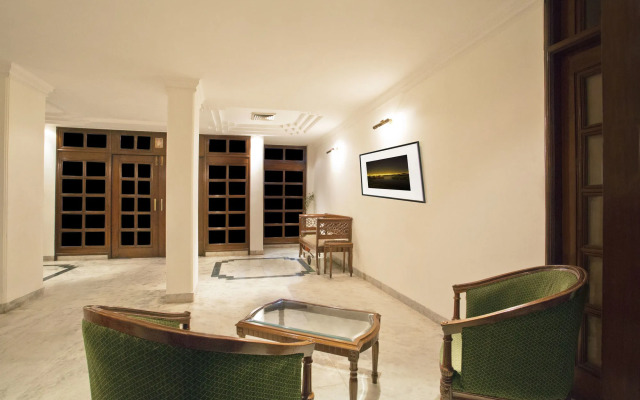 Alpana Hotel