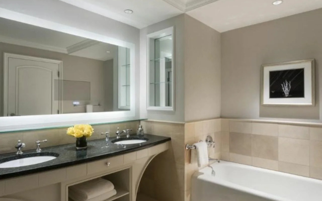 The Ritz-Carlton, Dallas