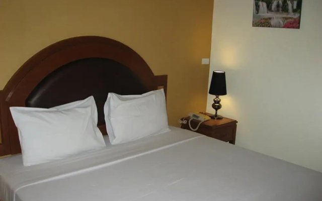 P.S. Hotel -SHA Plus
