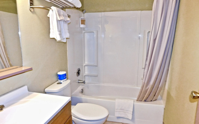 Americas Best Value Inn & Suites Anchorage Airport