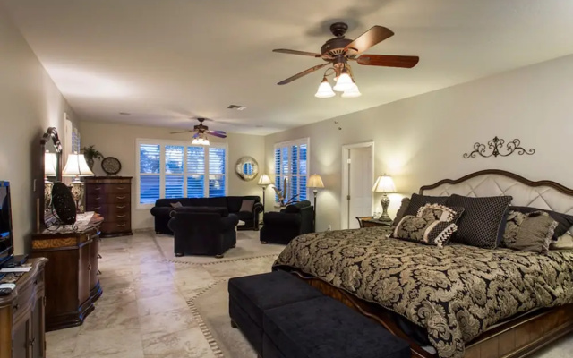 Grand Slam Getaway 5 BR by Casago