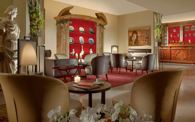 Hotel Raphaël – Relais & Châteaux