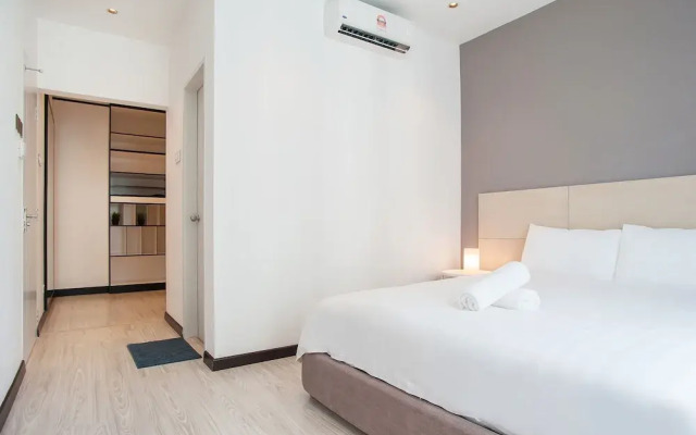 Boulevard Residence