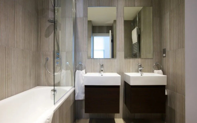 Queens Club Apartments