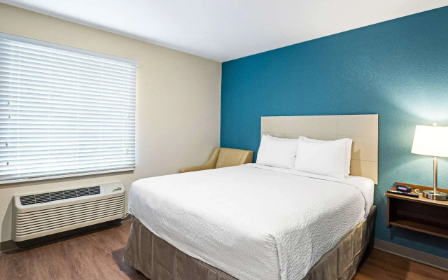 WoodSpring Suites Reno Sparks