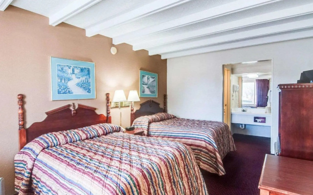 Rodeway Inn